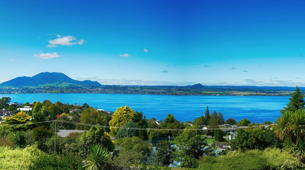 Tauhara Sunrise Lodge Taupo Exterior foto