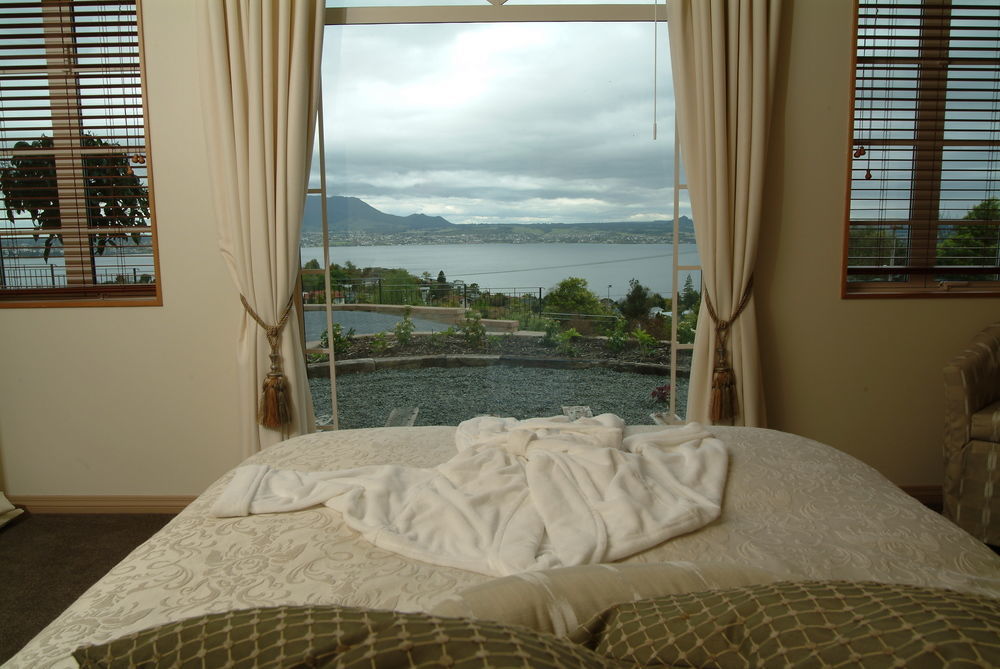 Tauhara Sunrise Lodge Taupo Exterior foto