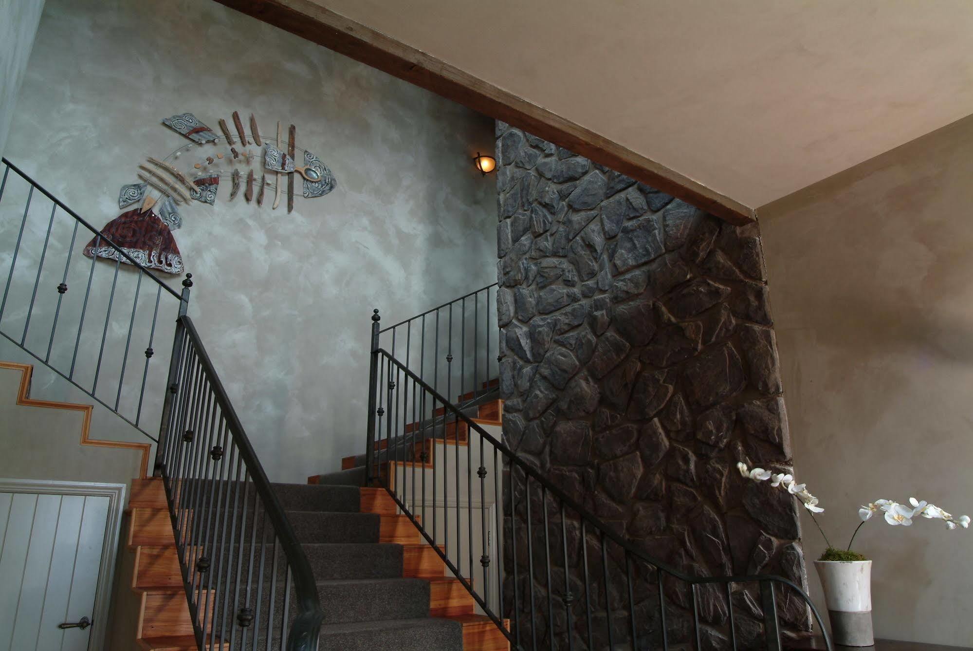Tauhara Sunrise Lodge Taupo Exterior foto