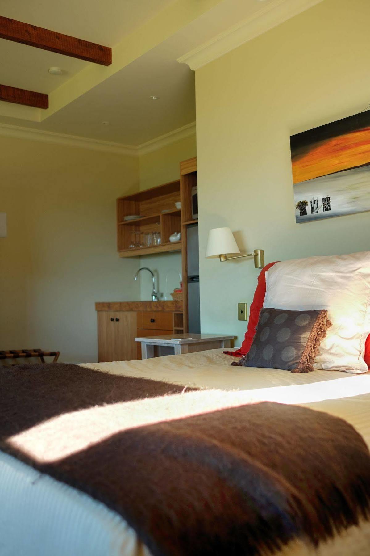 Tauhara Sunrise Lodge Taupo Exterior foto