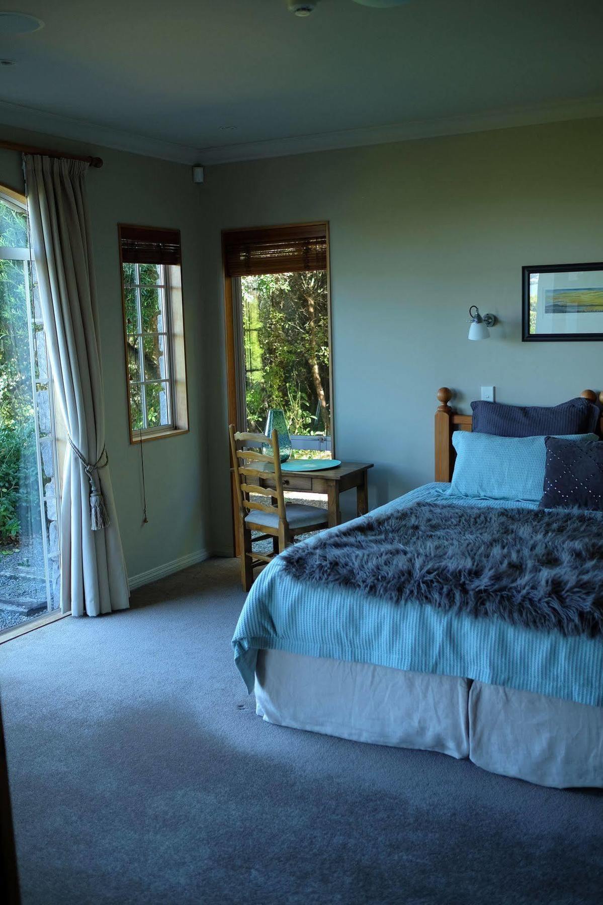 Tauhara Sunrise Lodge Taupo Exterior foto
